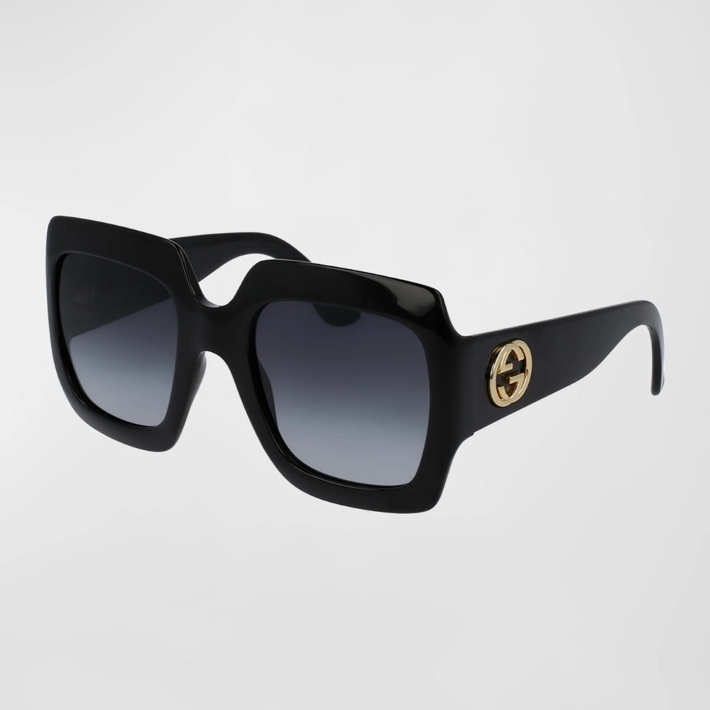 Gucci
Oversized Square Sunglasses, Black